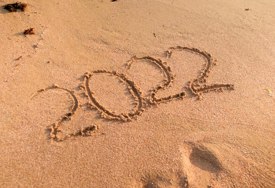 2022